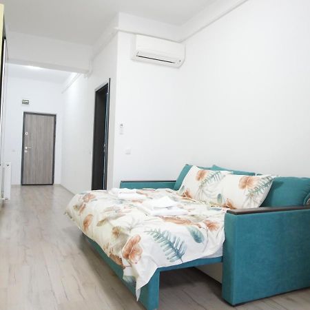 Re Dowtown Apartments - Palas Mall Studio Яссы Экстерьер фото