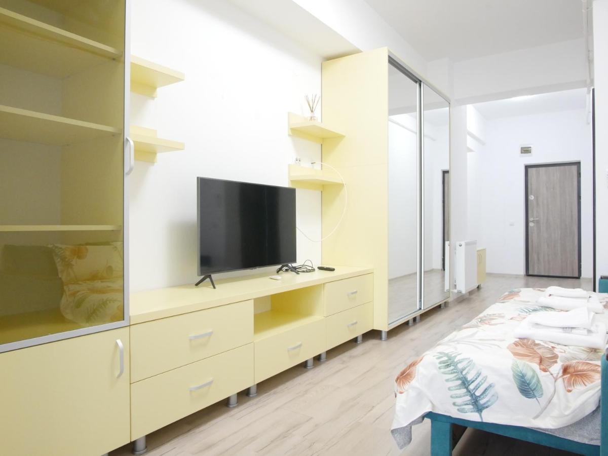 Re Dowtown Apartments - Palas Mall Studio Яссы Экстерьер фото