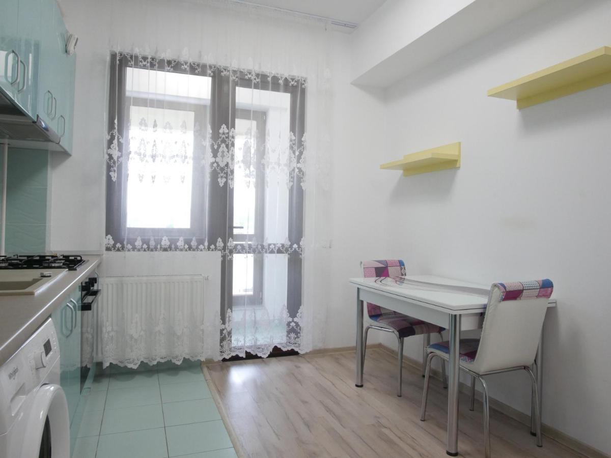 Re Dowtown Apartments - Palas Mall Studio Яссы Экстерьер фото